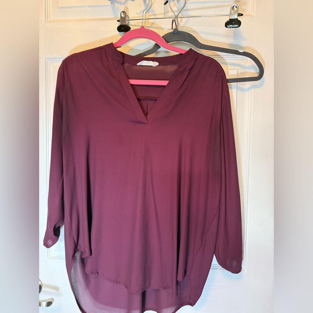 3/4 length purple blouse